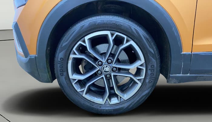 2021 Skoda KUSHAQ STYLE 1.5L TSI DSG, Petrol, Automatic, 98,614 km, Left Front Wheel