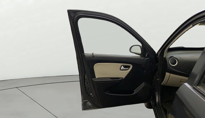 2022 Maruti Alto LXI OPT CNG, CNG, Manual, 60,783 km, LHS Front Door