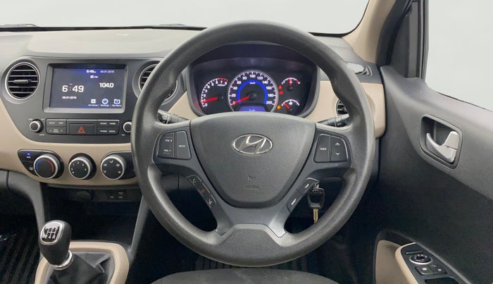 2017 Hyundai Grand i10 SPORTZ (O) 1.2 KAPPA VTVT, Petrol, Manual, 35,960 km, Steering Wheel Close Up