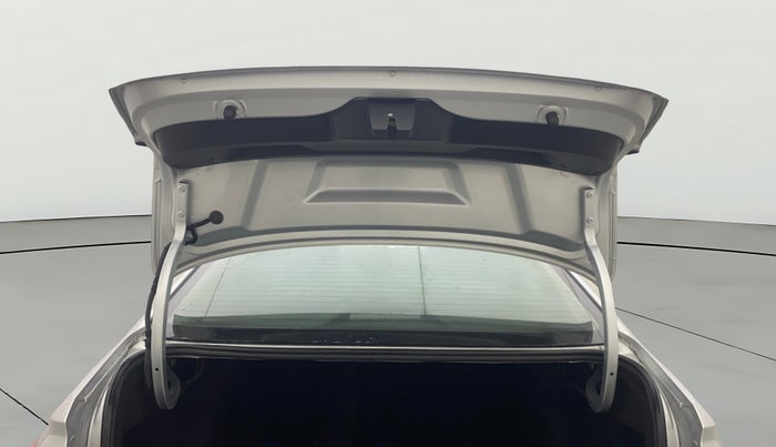 2022 Skoda SLAVIA STYLE 1.0L TSI MT, Petrol, Manual, 51,318 km, Boot Door Open