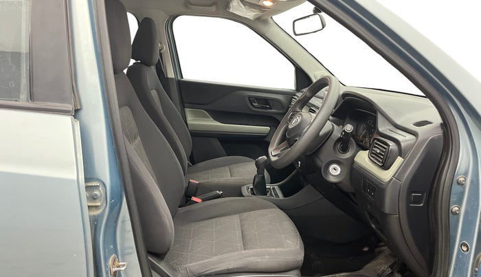 2022 Tata PUNCH ADVENTURE MT, Petrol, Manual, 73,168 km, Right Side Front Door Cabin