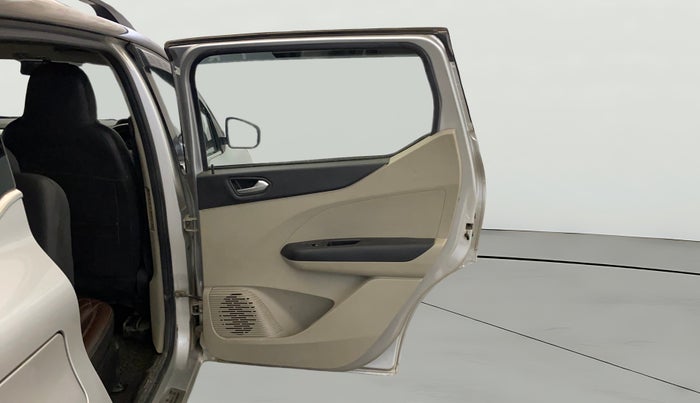 2021 Renault TRIBER RXZ, CNG, Manual, 48,940 km, RHS Rear Door