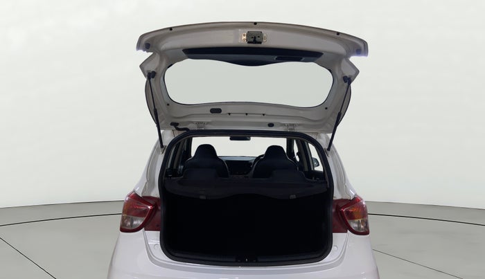 2017 Hyundai Grand i10 SPORTZ (O) AT 1.2 KAPPA VTVT, Petrol, Automatic, 39,461 km, Boot Door Open