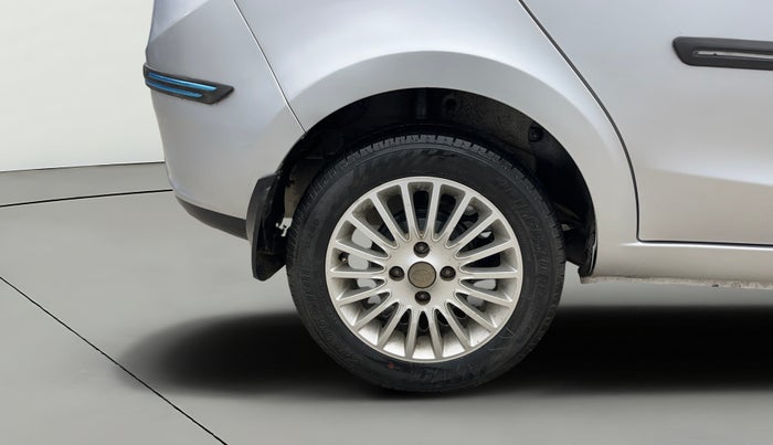 2014 Tata Zest XMS PETROL, Petrol, Manual, 69,402 km, Right Rear Wheel