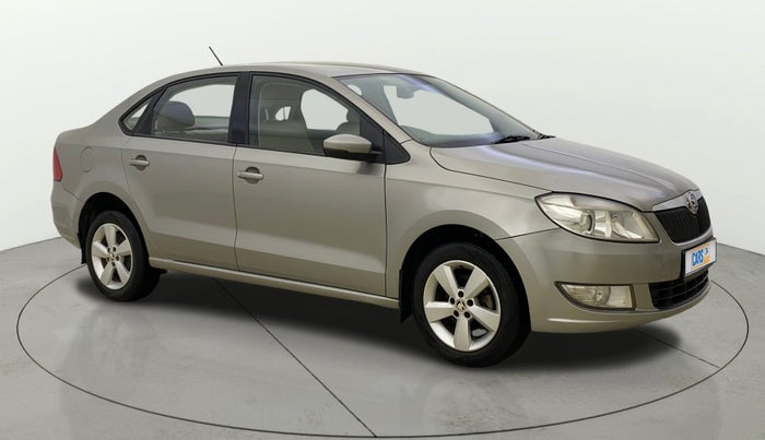 2015 Skoda Rapid ELEGANCE 1.6 MPI MT, Petrol, Manual, 75,596 km, Right Front Diagonal