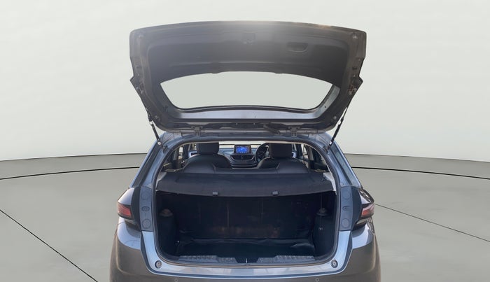 2022 Tata ALTROZ XT DIESEL, Diesel, Manual, 32,769 km, Boot Door Open