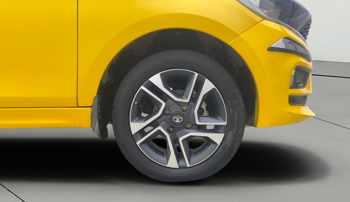2020 Tata Tiago XZ PLUS PETROL, Petrol, Manual, 33,271 km, Right Front Wheel