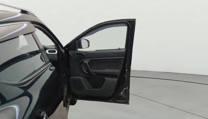 2024 Renault Kiger RXZ MT, Petrol, Manual, 38,293 km, RHS Front Door