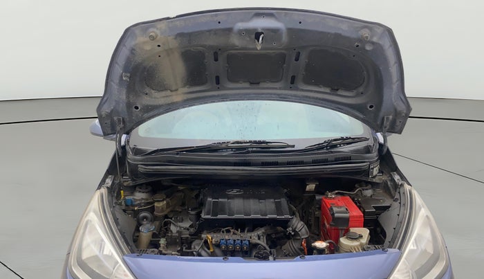 2014 Hyundai Xcent SX AT 1.2 (O), CNG, Automatic, 1,20,410 km, Open Bonet