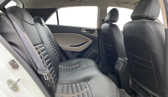 2015 Hyundai Elite i20 MAGNA 1.2, Petrol, Manual, 48,026 km, Right Side Rear Door Cabin