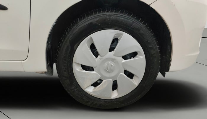2015 Maruti Celerio VXI, Petrol, Manual, 36,288 km, Right Front Wheel
