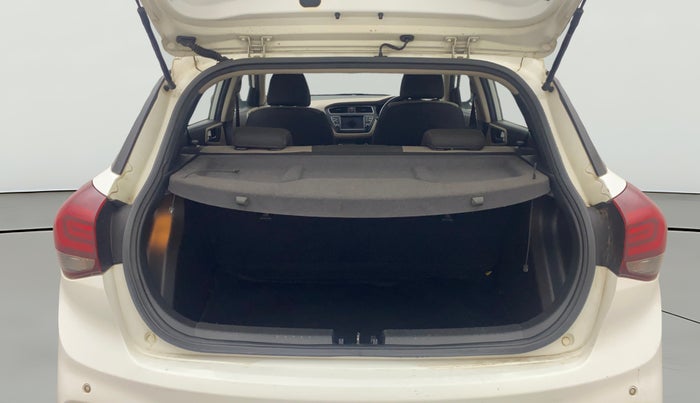 2019 Hyundai Elite i20 ASTA 1.2 (O), Petrol, Manual, 49,142 km, Boot Open Zoomed View