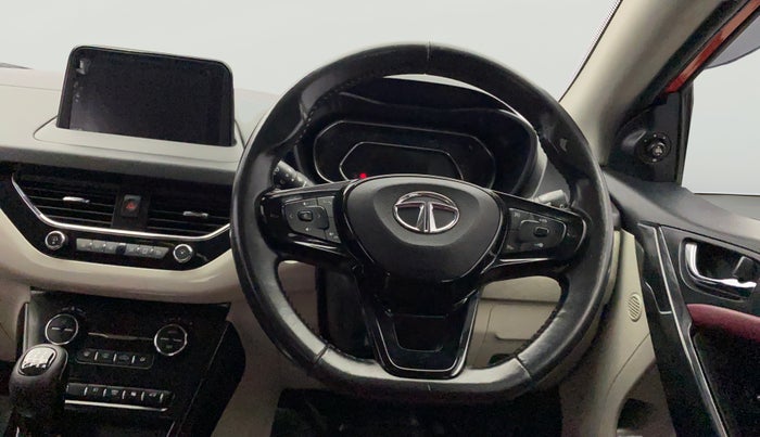 2020 Tata NEXON XZ PLUS (O) DIESEL DUAL TONE, Diesel, Manual, 93,897 km, Steering Wheel Close Up
