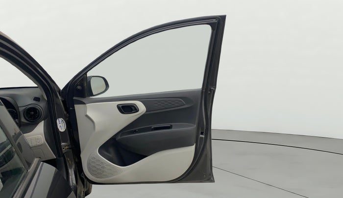 2023 Hyundai GRAND I10 NIOS ERA 1.2 KAPPA VTVT, Petrol, Manual, 6,653 km, RHS Front Door