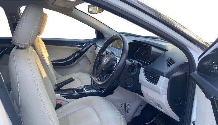 2021 Tata NEXON XZA PLUS PETROL, Petrol, Automatic, 66,326 km, Right Side Front Door Cabin