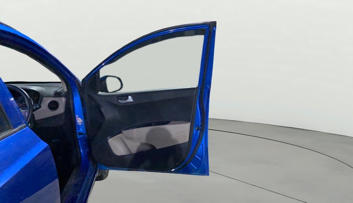 2017 Hyundai Grand i10 SPORTZ (O) 1.2 KAPPA VTVT, Petrol, Manual, 38,898 km, RHS Front Door