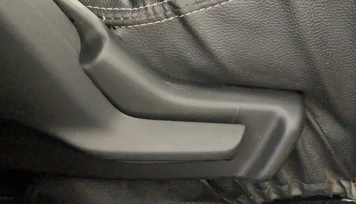 2018 Maruti Baleno DELTA PETROL 1.2, Petrol, Manual, 33,299 km, Driver Side Adjustment Panel