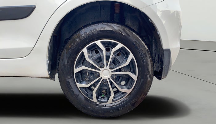 2013 Maruti Swift VXI, Petrol, Manual, 30,265 km, Left Rear Wheel