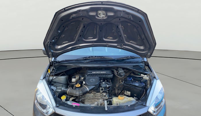 2018 Tata Tiago XT PETROL, Petrol, Manual, 59,651 km, Open Bonet