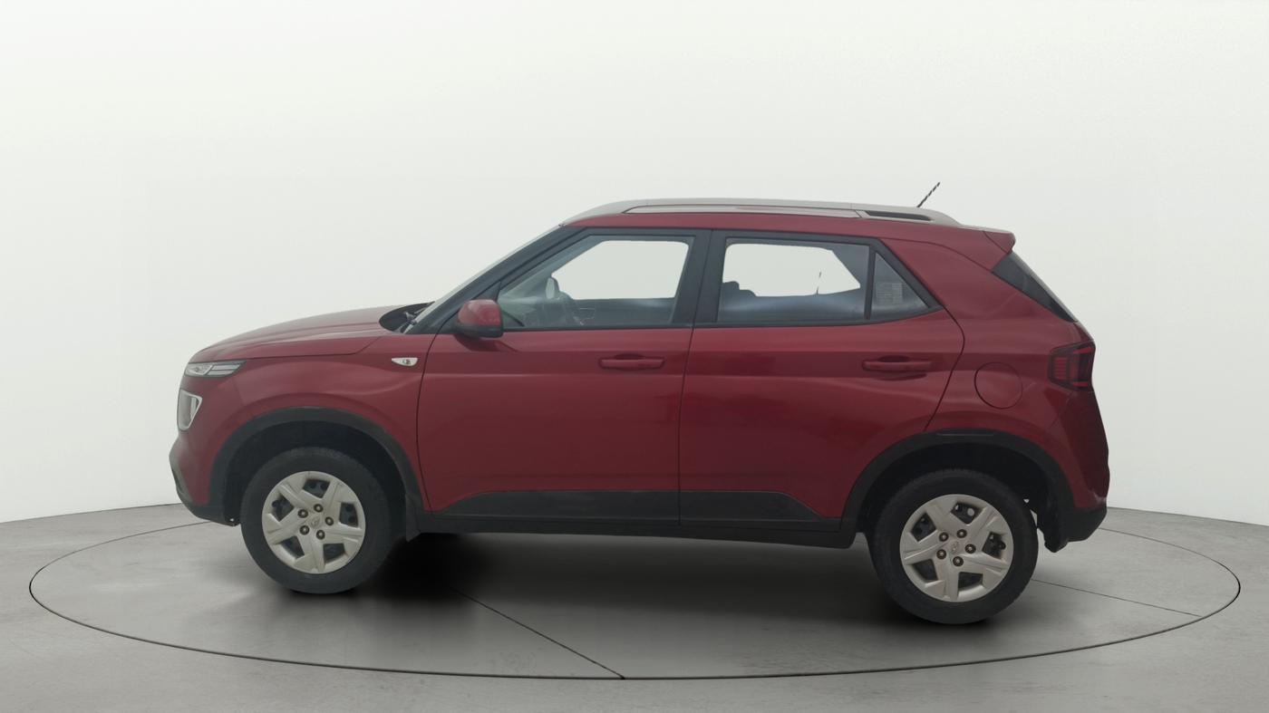 2021 Hyundai VENUE S 1.2, Petrol, Manual, 50,490 km, Left Side