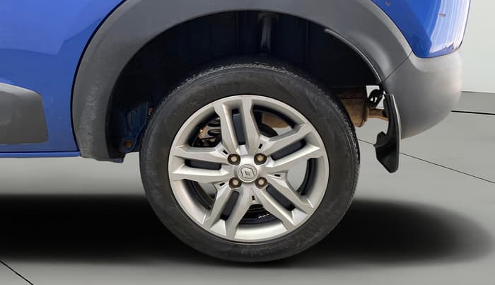 2022 Renault TRIBER RXZ, Petrol, Manual, 37,527 km, Left Rear Wheel