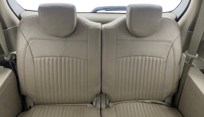 2016 Maruti Ertiga ZXI+, Petrol, Manual, 1,21,290 km, Third Seat Row ( optional )