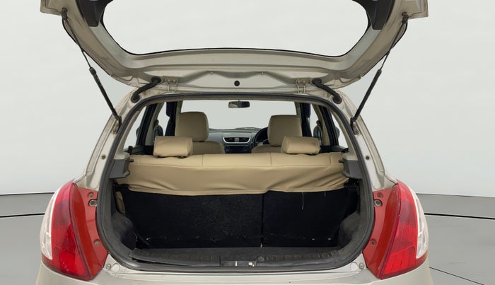 2015 Maruti Swift VXI, Petrol, Manual, 51,765 km, Boot Open Zoomed View