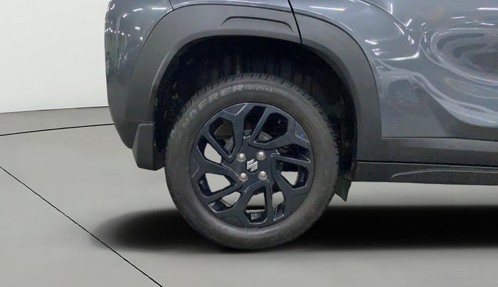 2025 Maruti FRONX DELTA PLUS 1.2L AGS, Petrol, Automatic, 977 km, Right Rear Wheel