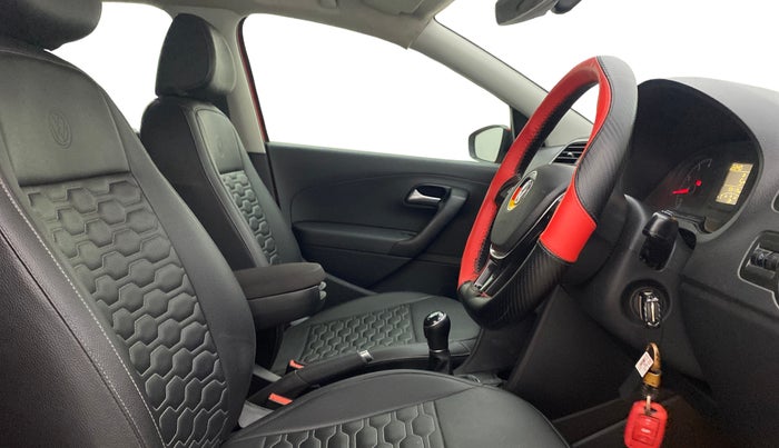 2021 Volkswagen Polo HIGHLINE PLUS 1.0, Petrol, Manual, 59,118 km, Right Side Front Door Cabin