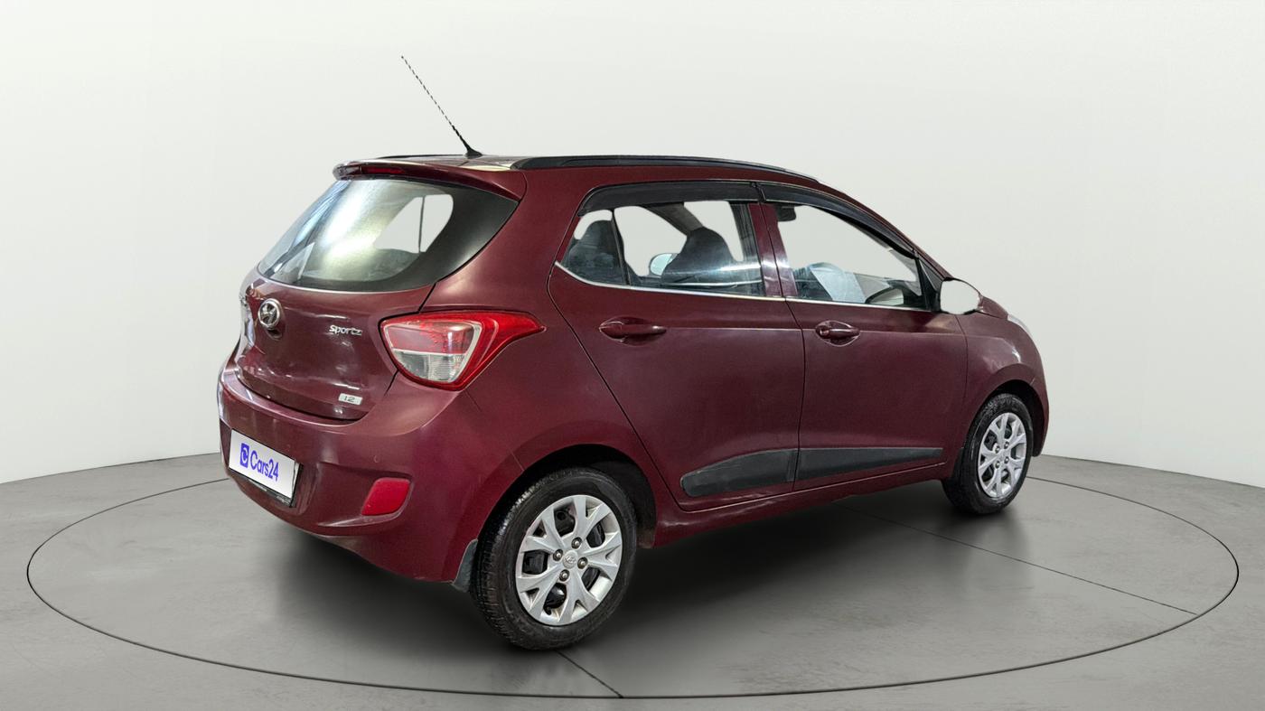 2016 Hyundai Grand i10 SPORTZ 1.2 KAPPA VTVT, Petrol, Manual, 25,434 km, Right Back Diagonal