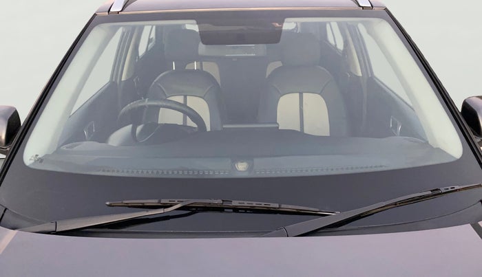 2021 Hyundai VENUE S+ 1.2, Petrol, Manual, 24,191 km, Front Windshield