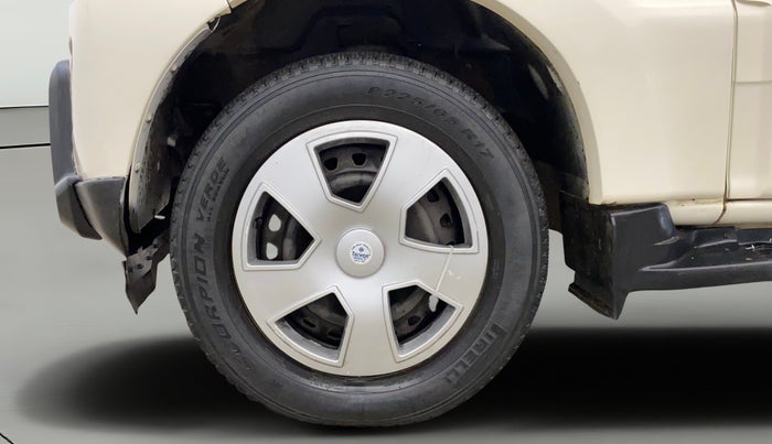 2018 Mahindra Scorpio S7, Diesel, Manual, 48,710 km, Left Front Wheel