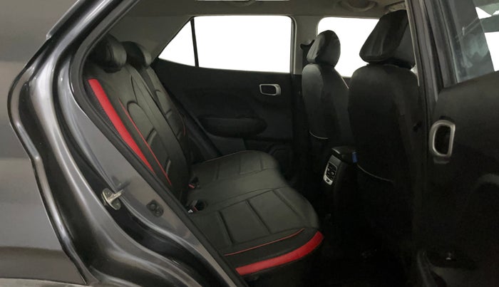 2022 Hyundai VENUE S Plus 1.2 Petrol MT, Petrol, Manual, 79,331 km, Right Side Rear Door Cabin