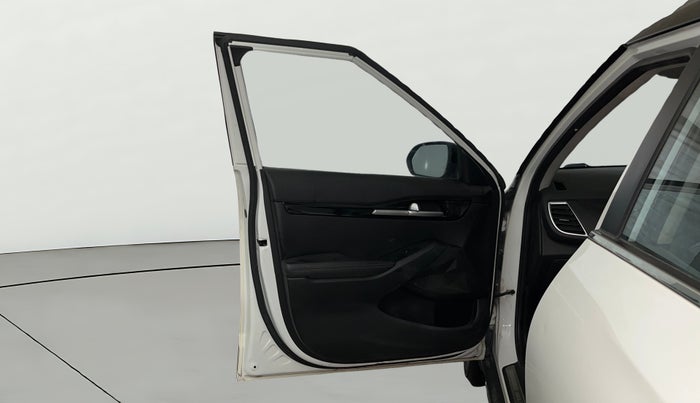 2020 KIA SELTOS HTX ANNIVERSARY EDITION 1.5 PETROL, Petrol, Manual, 67,505 km, LHS Front Door