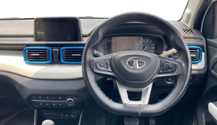 2023 Tata PUNCH Creative Dual Tone AMT Sunroof , Petrol, Automatic, 11,436 km, Steering Wheel Close Up
