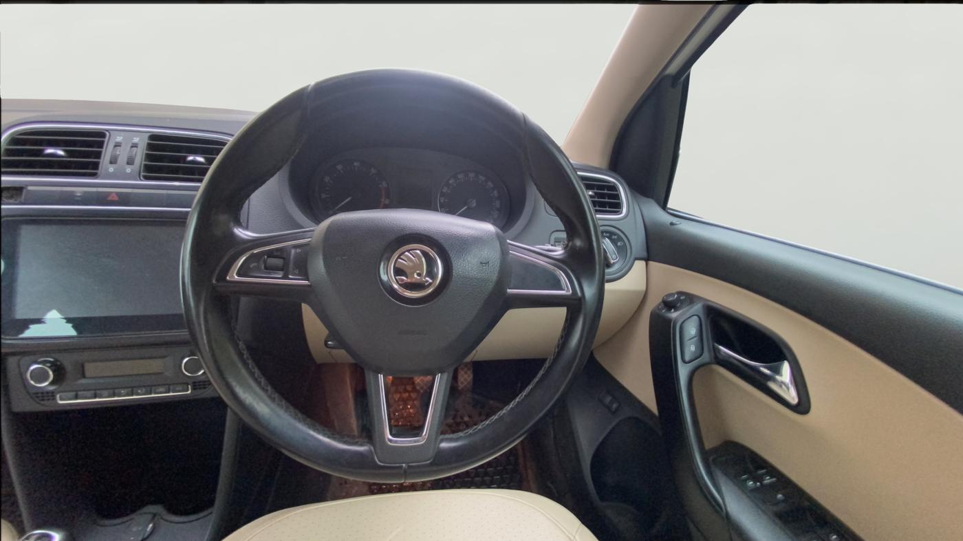 2021 Skoda Rapid STYLE TSI, Petrol, Manual, 1,00,116 km, Steering Wheel Close Up