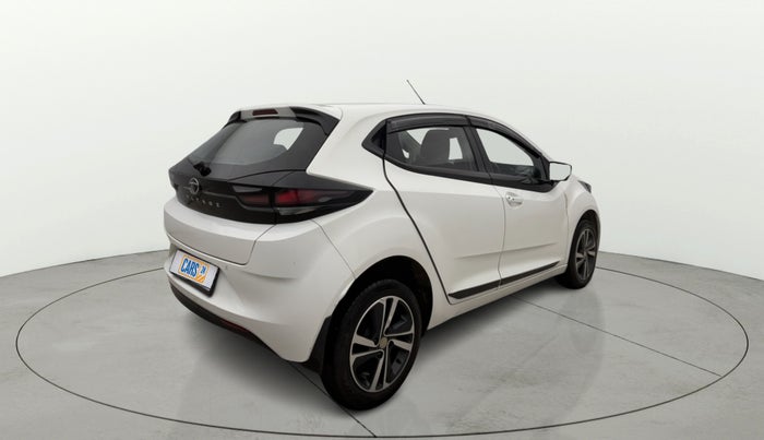 2022 Tata ALTROZ XZ PETROL, Petrol, Manual, 32,969 km, Right Back Diagonal