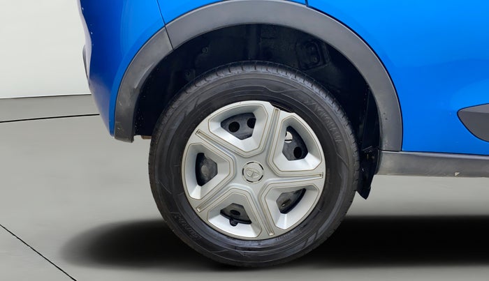 2018 Tata NEXON XMA PETROL, Petrol, Automatic, 54,039 km, Right Rear Wheel