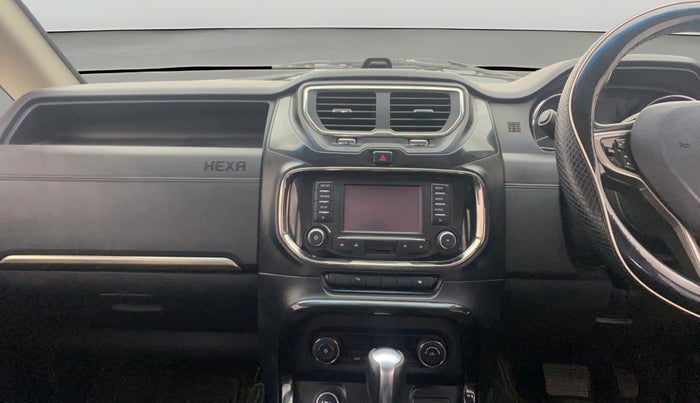 2017 Tata Hexa XTA 4X2 7 STR, Diesel, Automatic, 1,39,861 km, Air Conditioner