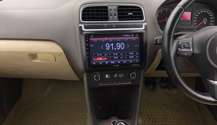 2013 Volkswagen Vento HIGHLINE 1.6 MPI, Petrol, Manual, 69,541 km, Air Conditioner