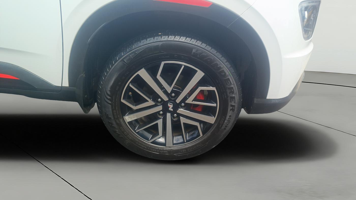 2023 Hyundai VENUE N LINE N8 1.0 TURBO DCT, Petrol, Automatic, 26,021 km, Right Front Wheel