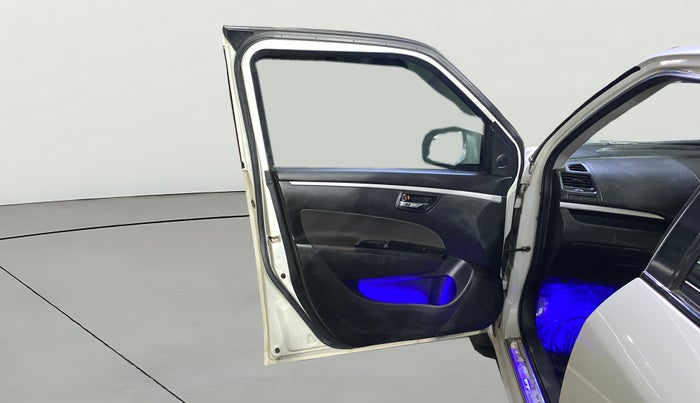 2013 Maruti Swift VXI, Petrol, Manual, 37,914 km, LHS Front Door