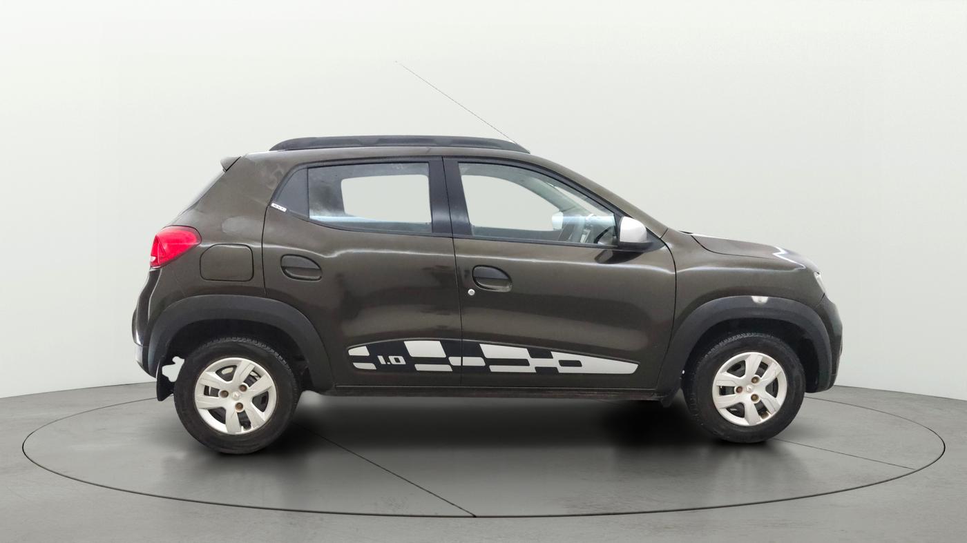 2016 Renault Kwid RXT 1.0, Petrol, Manual, 31,993 km, Right Side View