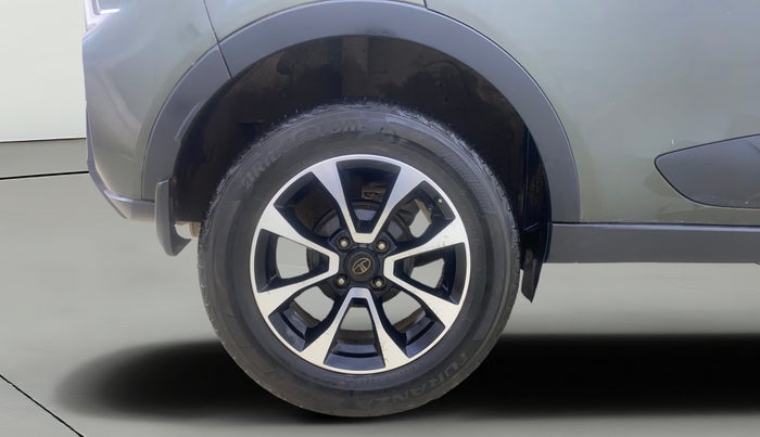 2020 Tata NEXON XZA PLUS SUNROOF PETROL, Petrol, Automatic, 31,093 km, Right Rear Wheel