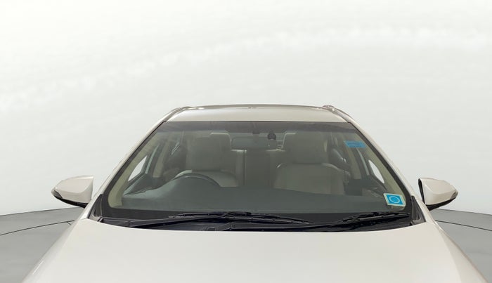 2016 Toyota Corolla Altis GL PETROL, Petrol, Manual, 90,270 km, Front Windshield