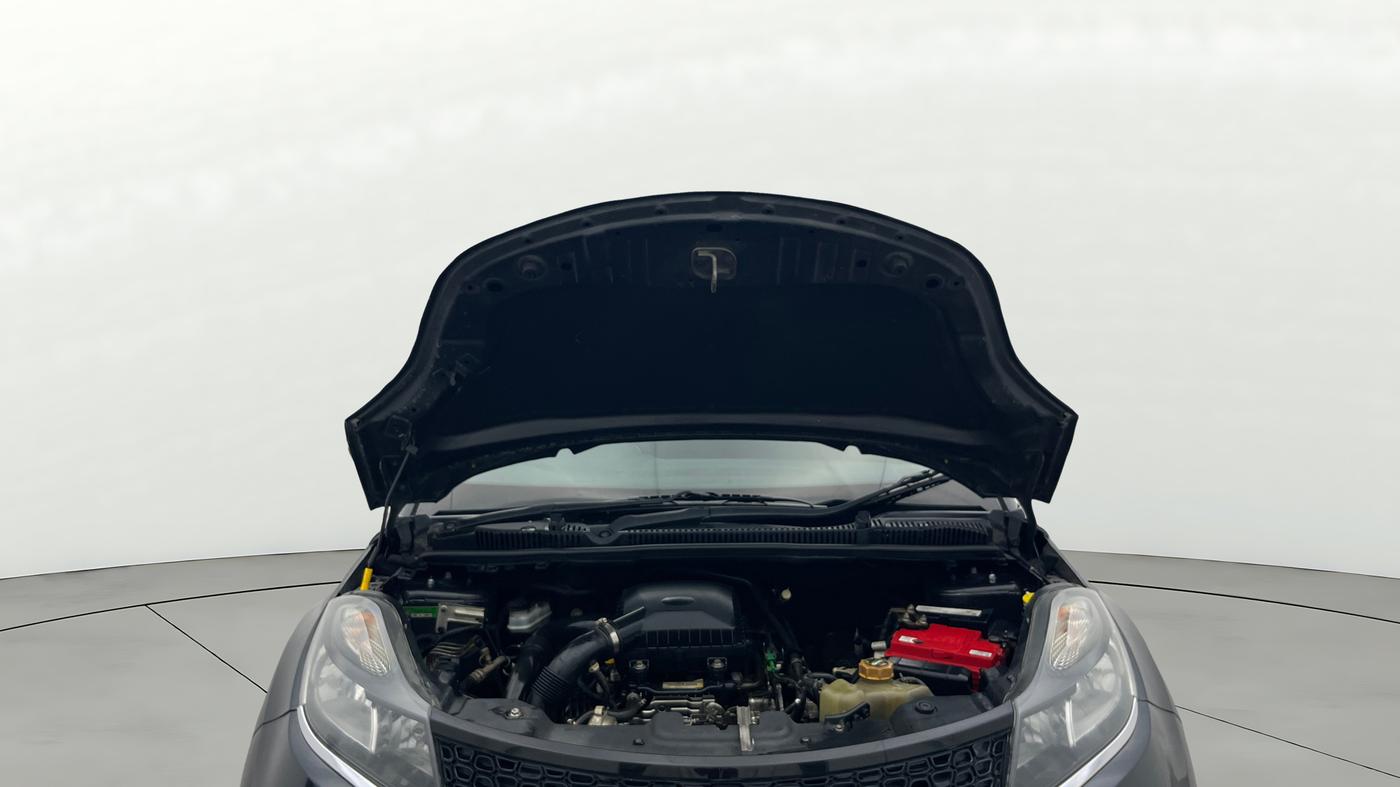 2019 Tata NEXON XM PETROL, Petrol, Manual, 1,13,794 km, Open Bonet