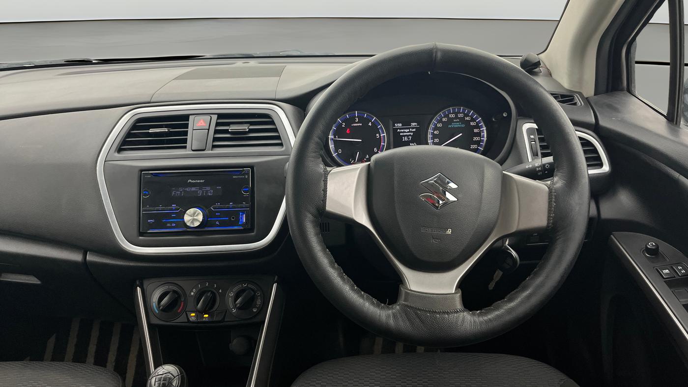2018 Maruti S Cross SIGMA 1.3, Diesel, Manual, 62,019 km, Steering Wheel Close Up
