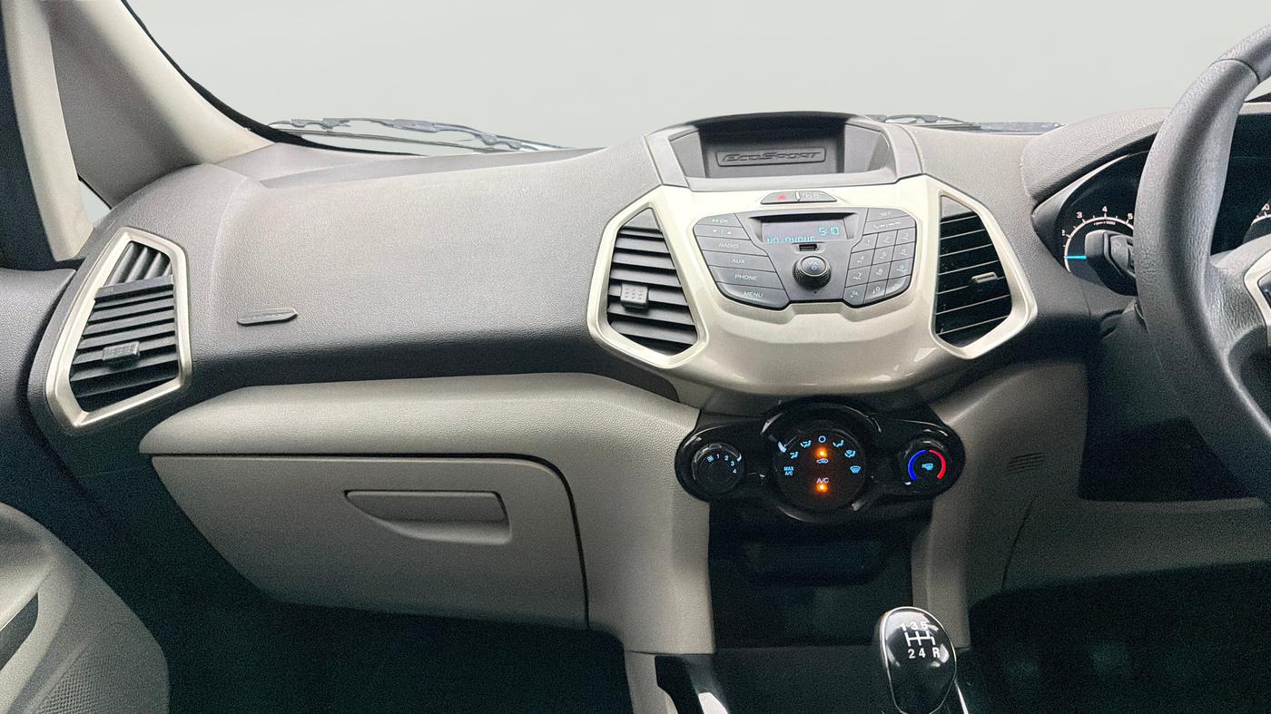 2016 Ford Ecosport TREND 1.5L PETROL, Petrol, Manual, 1,04,834 km, Air Conditioner