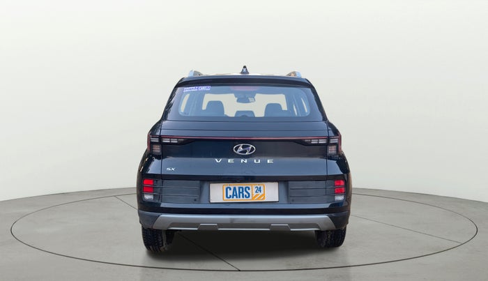 2024 Hyundai VENUE SX 1.2 PETROL, CNG, Manual, 31,232 km, Back/Rear