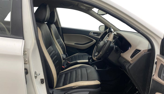 2014 Hyundai Elite i20 ASTA 1.2, Petrol, Manual, 74,882 km, Right Side Front Door Cabin